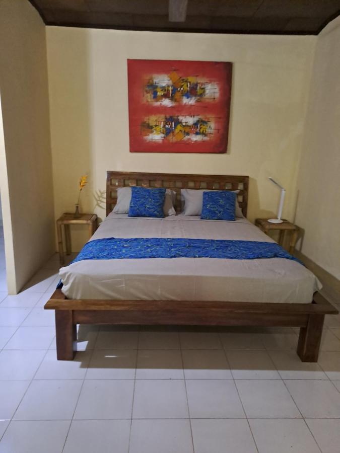 Shalana Homestay- Formerly Teka Teki House Seminyak Buitenkant foto