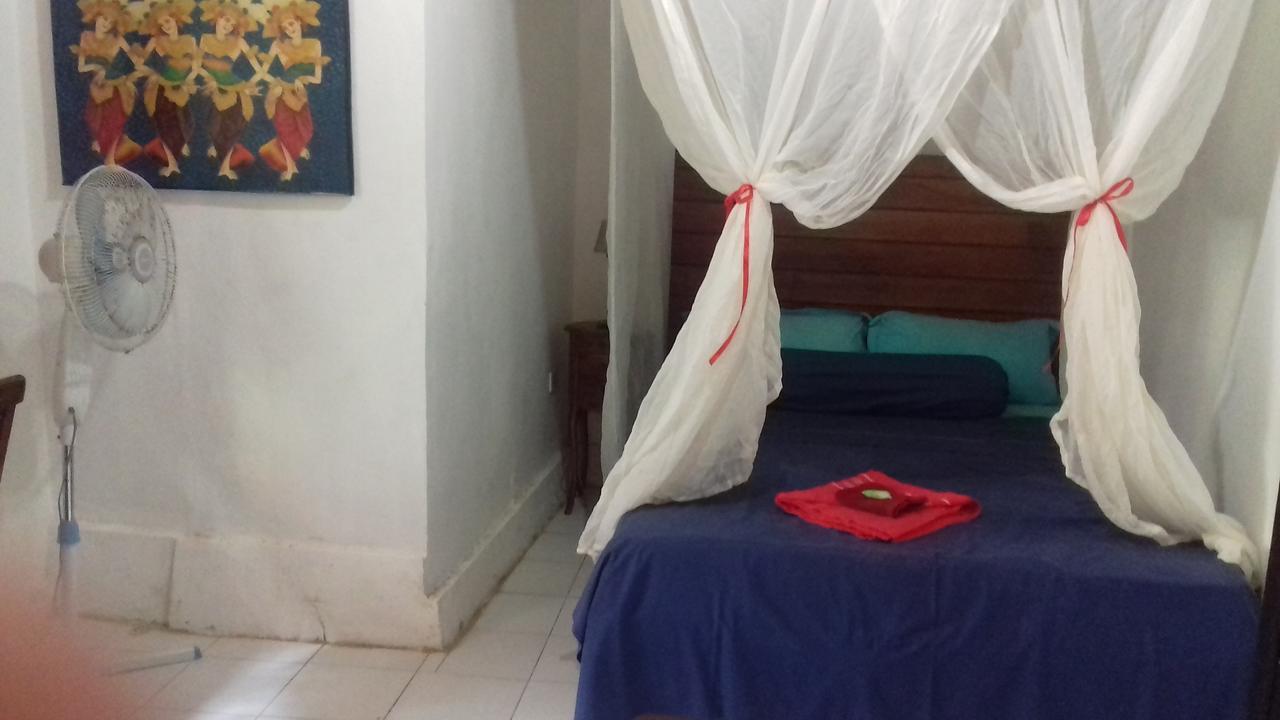 Shalana Homestay- Formerly Teka Teki House Seminyak Buitenkant foto